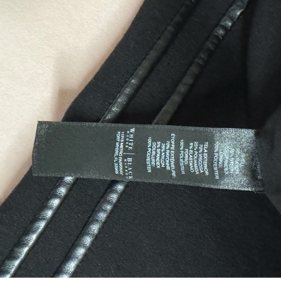 Banana Republic Mini Skirt Black Faux Leather Trim Zip Pockets Edgy Lined Sz 8 - Picture 9 of 12